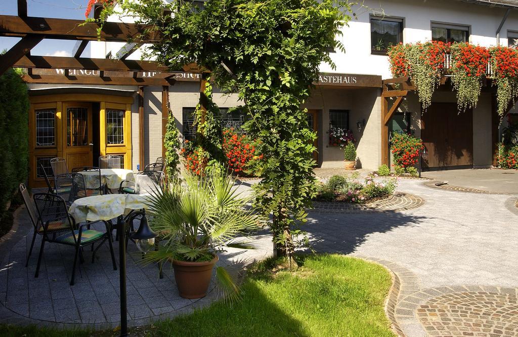 מלון טריטנהיים Wein & Gastehaus Hermeshof מראה חיצוני תמונה