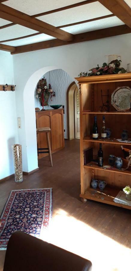 מלון טריטנהיים Wein & Gastehaus Hermeshof מראה חיצוני תמונה